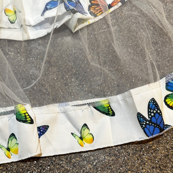 NWOT Girls 2Pc Butterfly Short Set Smock Top and Sheer Skirt Overlay Boutique 8Y - Picture 4 of 11